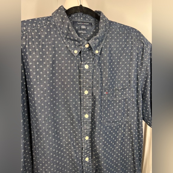 EUC Tommy Hilfiger Blue Button Down Shirt - Picture 2 of 6